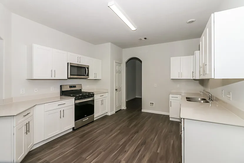 Rio Vista — Photo 1