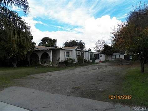 2nd image of 11953 Telephone Ave