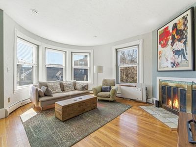48 Kent St APT 5, Brookline, MA, 02445