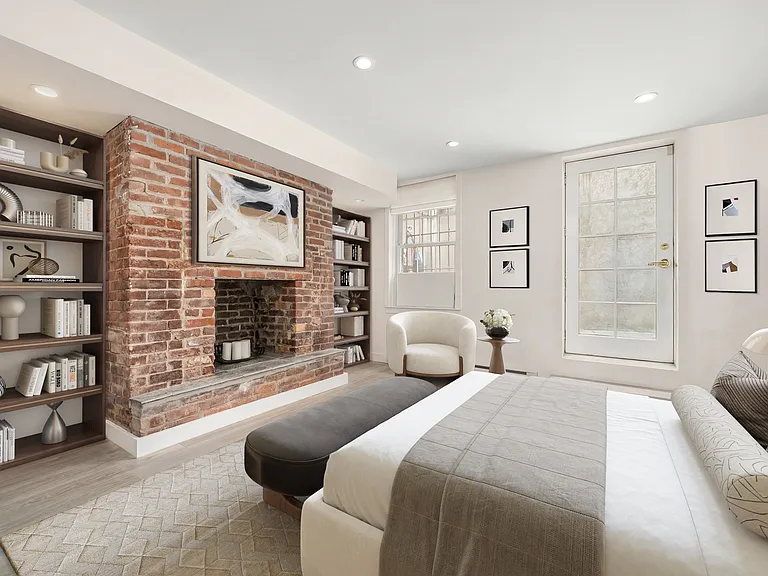 43 W 12th St #1 — Photo 17