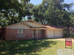 1013 Joslin St, Irving, TX 75060