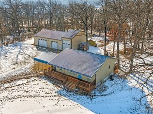 31962 Georgia Rd, Gravois Mills, MO 65037