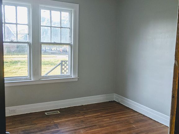Bedroom #1
