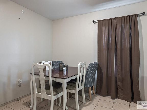 3rd image of 5820 Tonila Dr