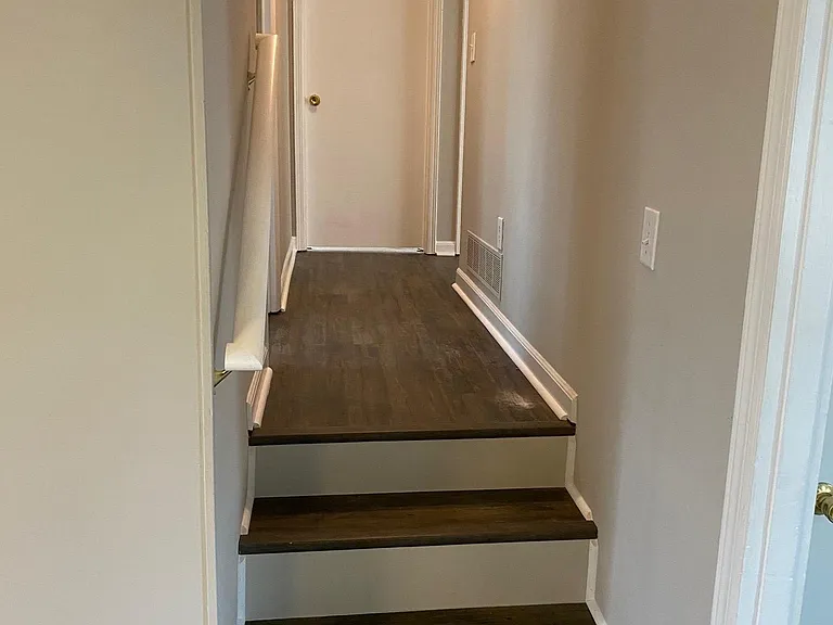 506 Jefferson Dr — Photo 5