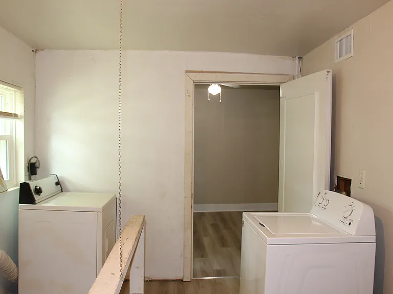 Washer & dryer