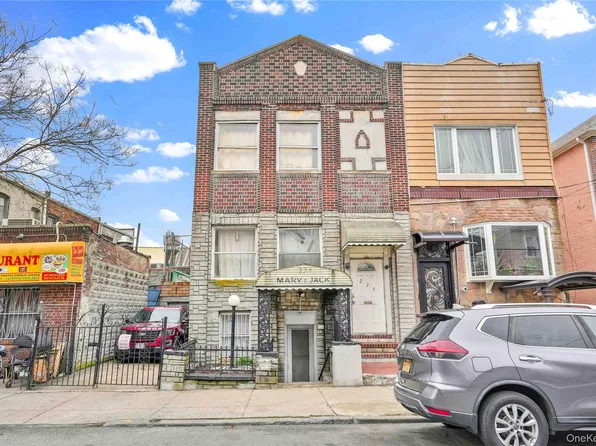 224 E 55th Street, Brooklyn, NY 11203