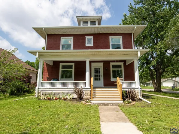 829 State St, Emporia, KS 66801
