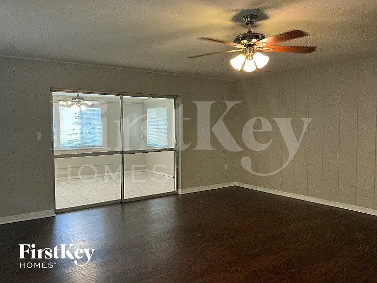 6314 Gamble Dr — Photo 3