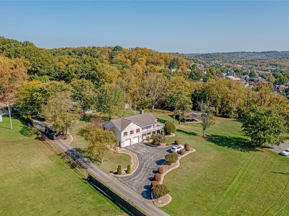 124 Ridgeview St, Youngwood, PA 15697