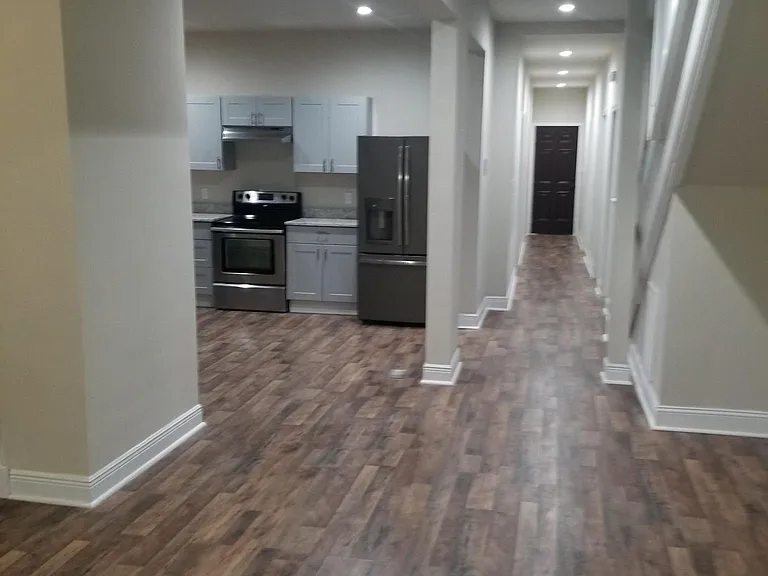 893 Mitchell St SW — Photo 5