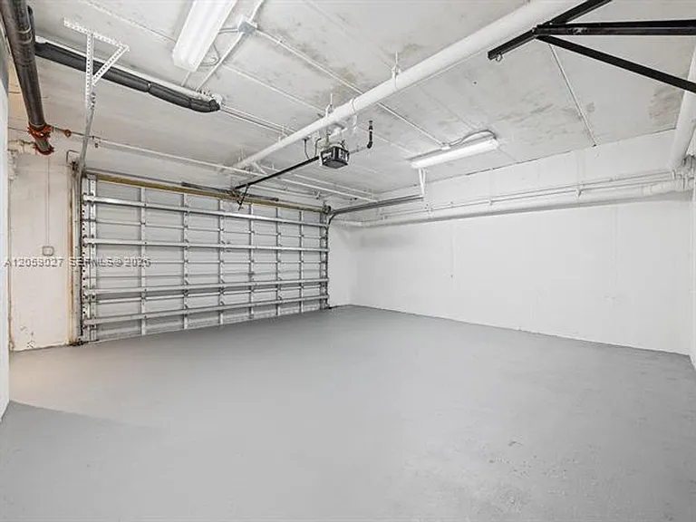 5864 SW 74th Ter — Photo 12
