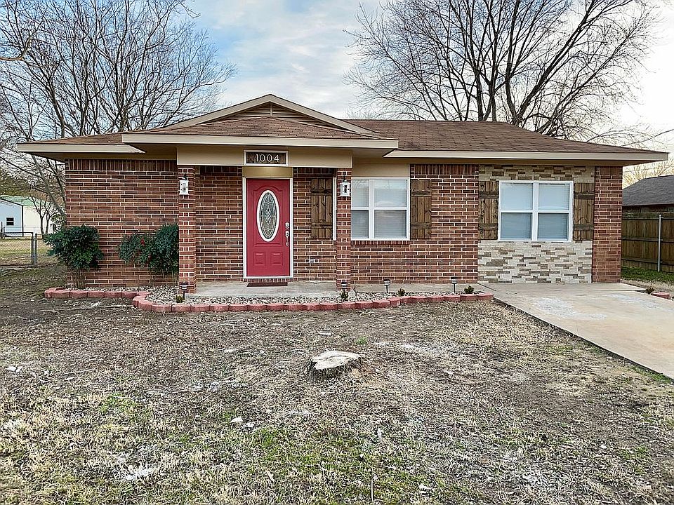 1st image of 1004 W Coal Ave