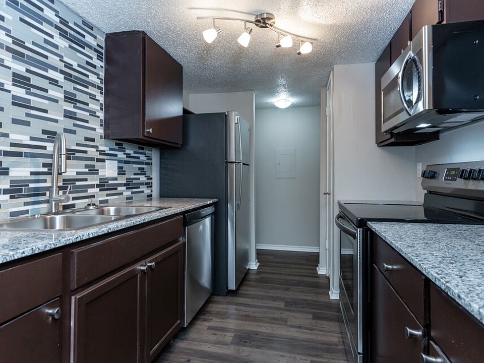 The Broadway Apartment Homes Apartment Rentals Garland, TX Zillow