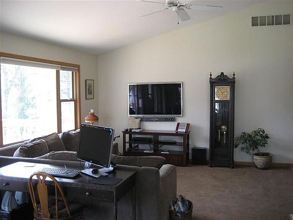 3rd image of 9417 W 125th Ct