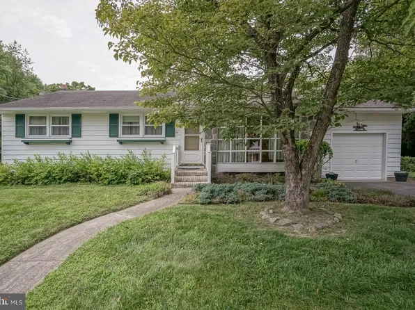 79 Kansas Rd, Pennsville, NJ 08070
