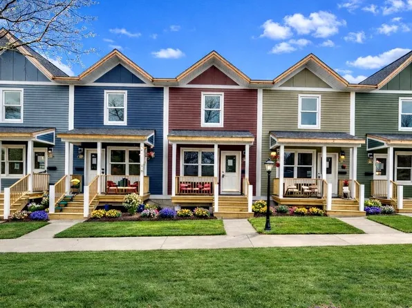 221 N Grove St #6, Ypsilanti, MI 48198