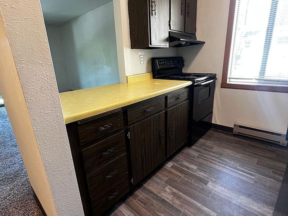 3rd image of 419 11th Ave S #301