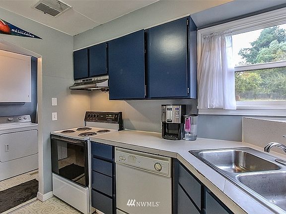 5th image of 1125 Dill Way