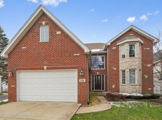 106 S Lincoln St, Westmont, IL