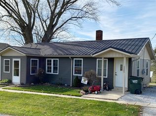 10431 Harrison Rd, Apple Creek, OH 44606