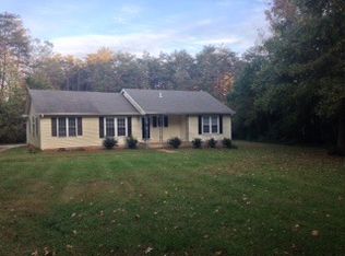 2397 Sandy Hook Rd, Goochland, VA 23063