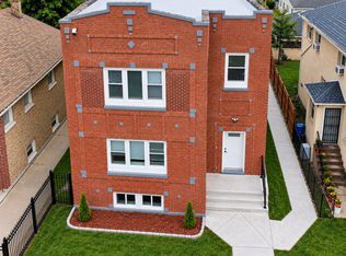 1015 N Laramie Ave, Chicago, IL 60651