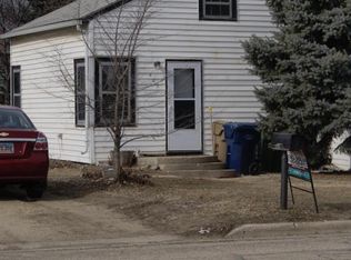 403 14th St SE, Watertown, SD 57201