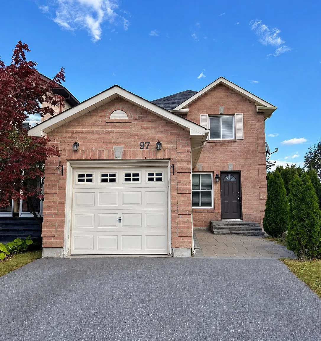 3 bed, $2,700 — Photo 1