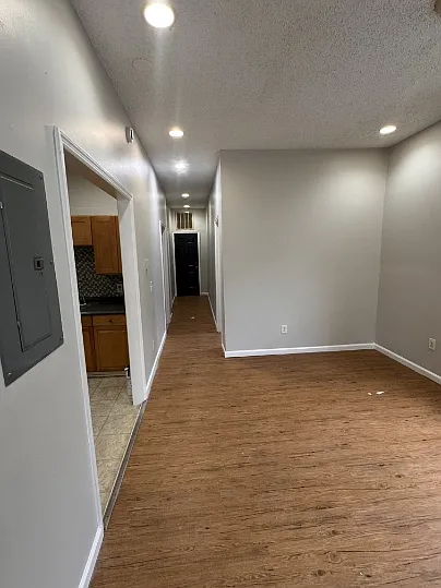 22 N Manning Blvd #2 — Photo 4