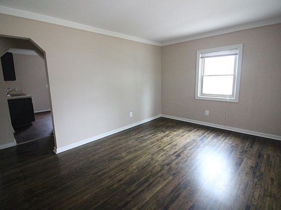 2nd image of 26094 Pattow St