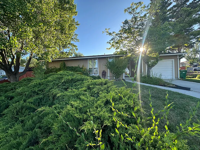 1500 Ellendale Ct — Photo 3
