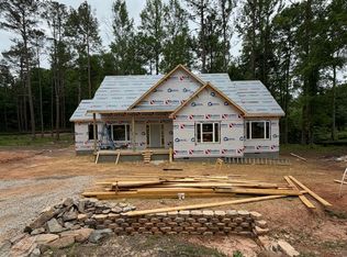31 Menowa Dr, Dadeville, AL 36853
