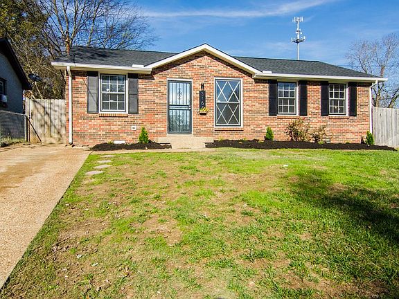 3rd image of 3164 Ewingwood Dr