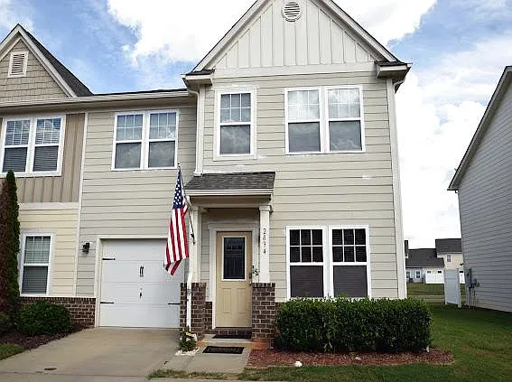 2834 Hopeton Ct — Photo 2