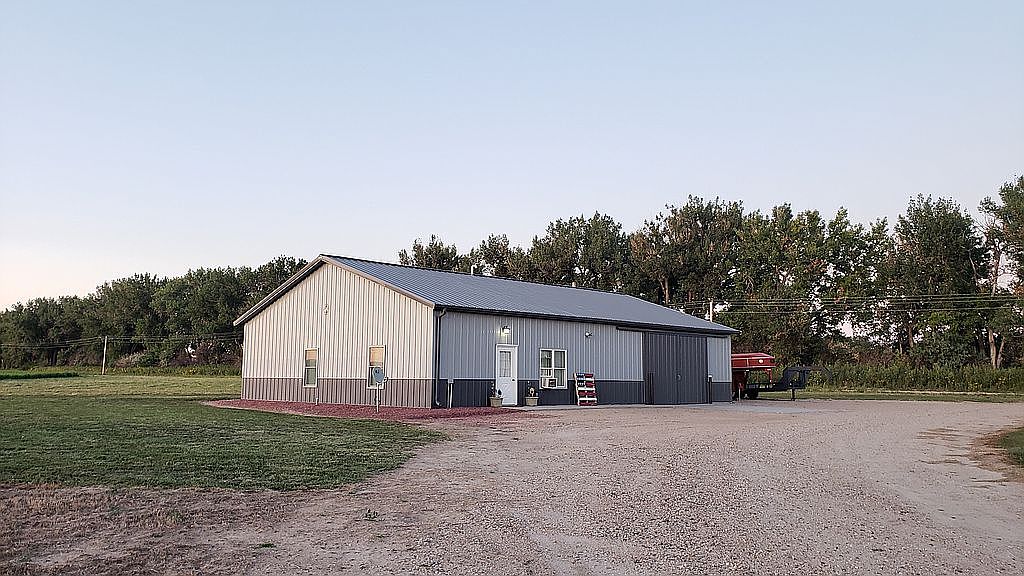 8002A Co Rd, Lingle, WY 82223 Zillow