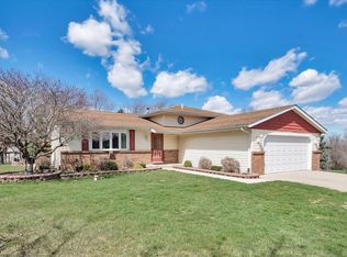 604 W 128th Ct, Crown Point, IN 46307