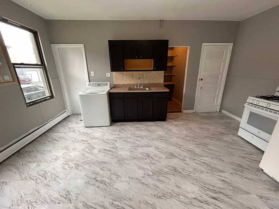 47 Orange St #1S