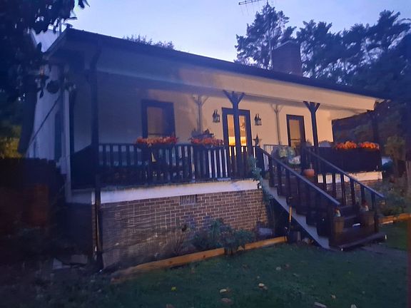 2nd image of 191 Sam Harris Rd NE