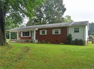 257 Bostian Lake Rd, Statesville, NC 28677