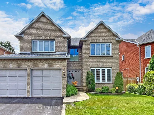9 Jardin Hill Ct, Toronto, ON M2H 3R8