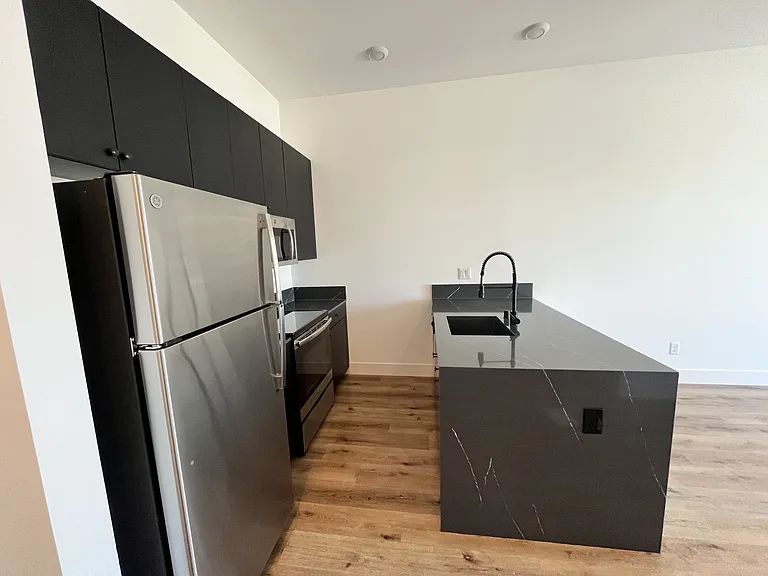 127 Ridge St #106 — Photo 13