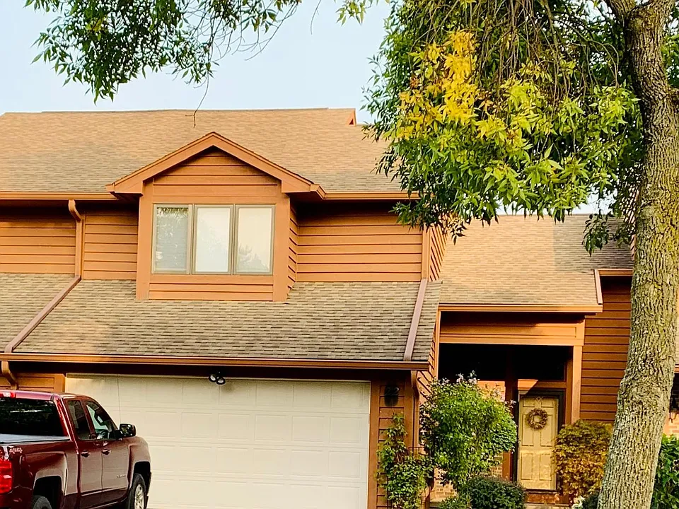 Ellington Cir