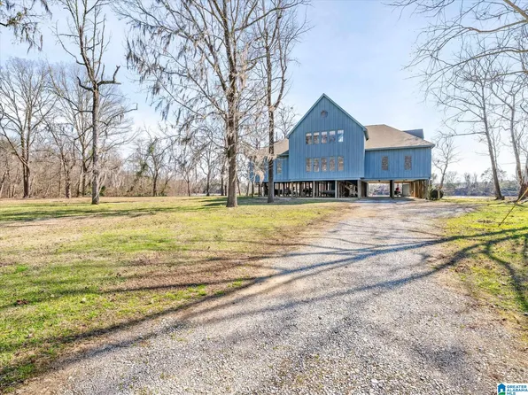 361 River Oaks Cir, Orrville, AL 36767