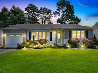 14 Cortlandt Dr, Toms River, NJ 08757