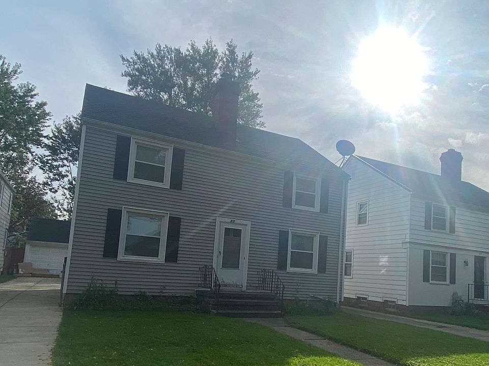 1st image of 33 Hollywood Ave