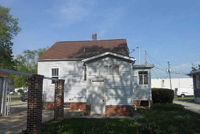 2nd image of 16138 Cottage Grove Ave