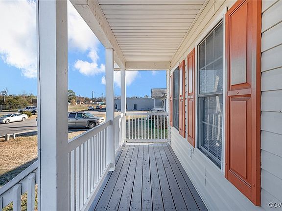 4th image of 2533 National St