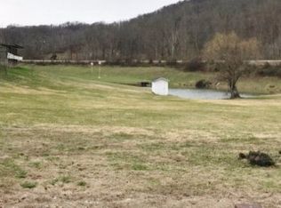 1828 River Front Rd, Lovely, KY 41231