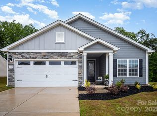 107 S Sina St, Troutman, NC 28166